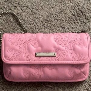 🎀 I’m selling a super cute, amazing quality, pink butterfly purse. 🎀